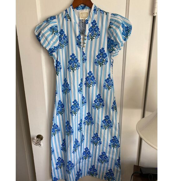 Sail to Sable Dresses & Skirts - NWT Sail to Sable Women's XS Maxi Balloon Short Sleeves Striped Floral Dress